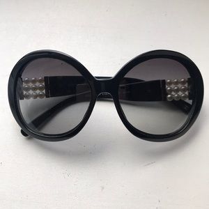 CHANEL black pearl oval sunglasses